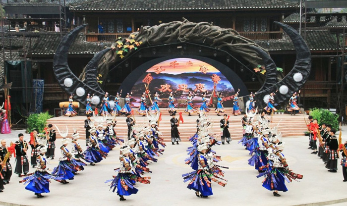 西江千戶(hù)苗寨1.jpg